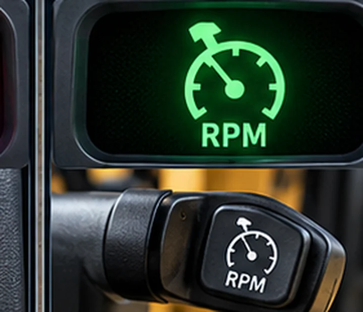 Motor grader dashboard rpm set / throttle hold indicator